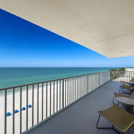 Luxury Penthouse On The Beach Ocean View