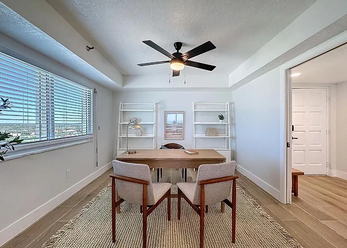 Luxury Penthouse On The Ocean View Holiday home Clearwater Beach